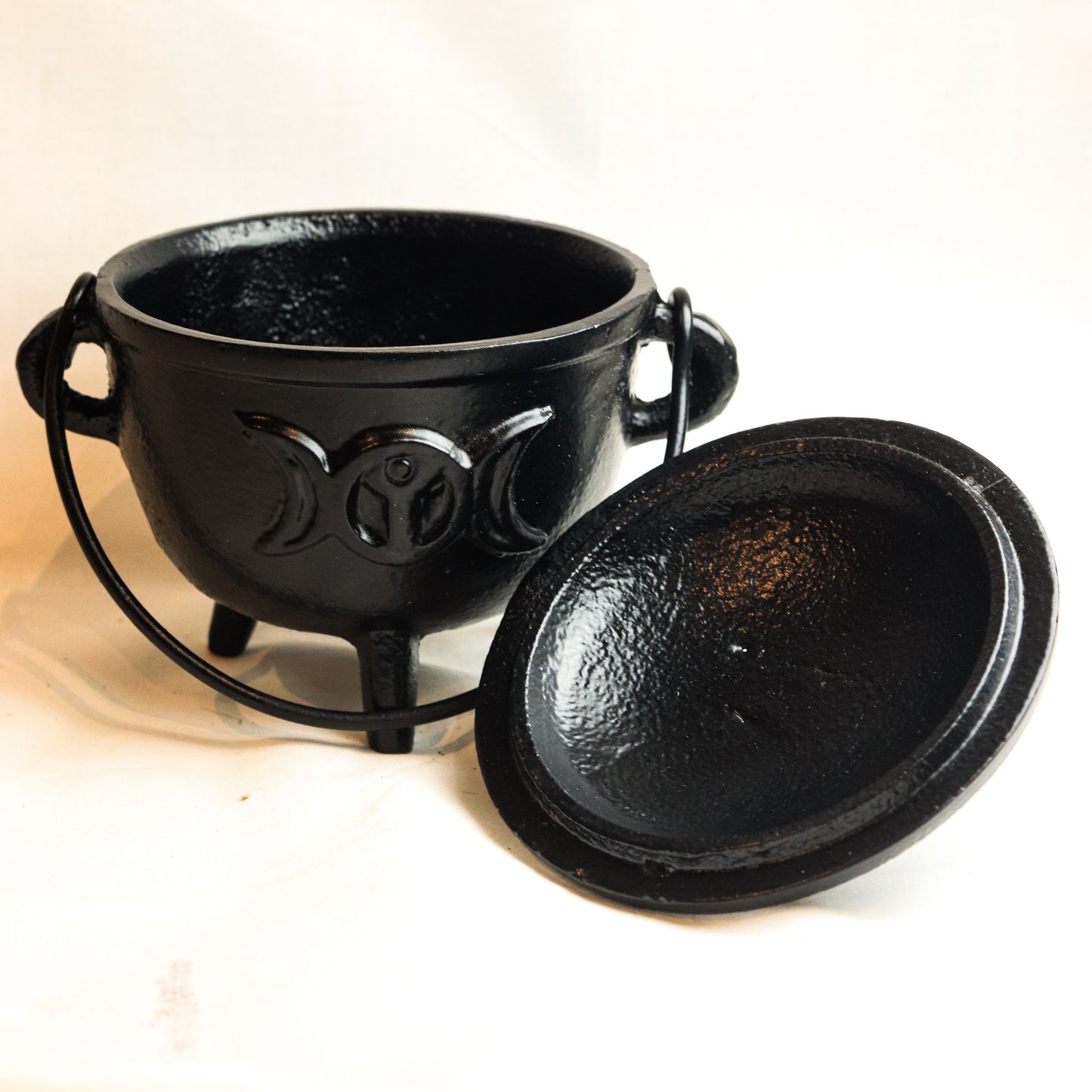 Vintage Cast Iron Metal Triple Moon Sign Cauldron Alterware