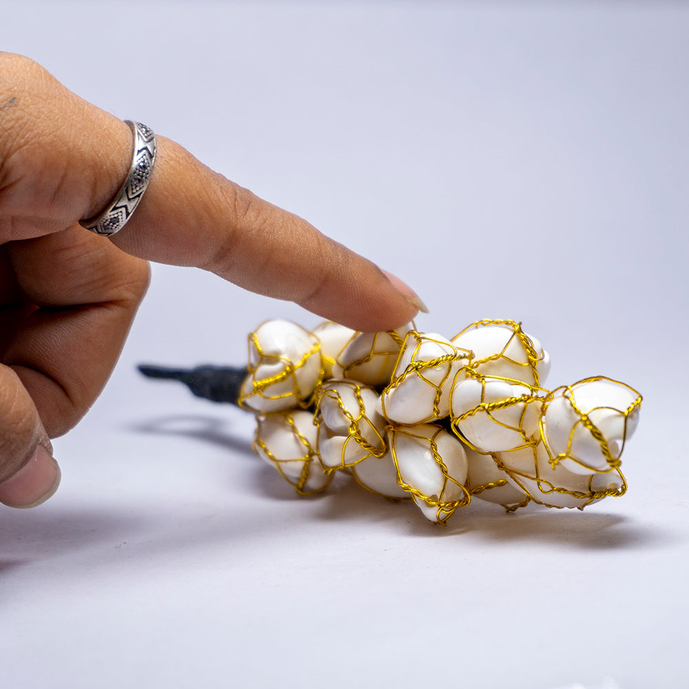 Golden Kodi Hanger
