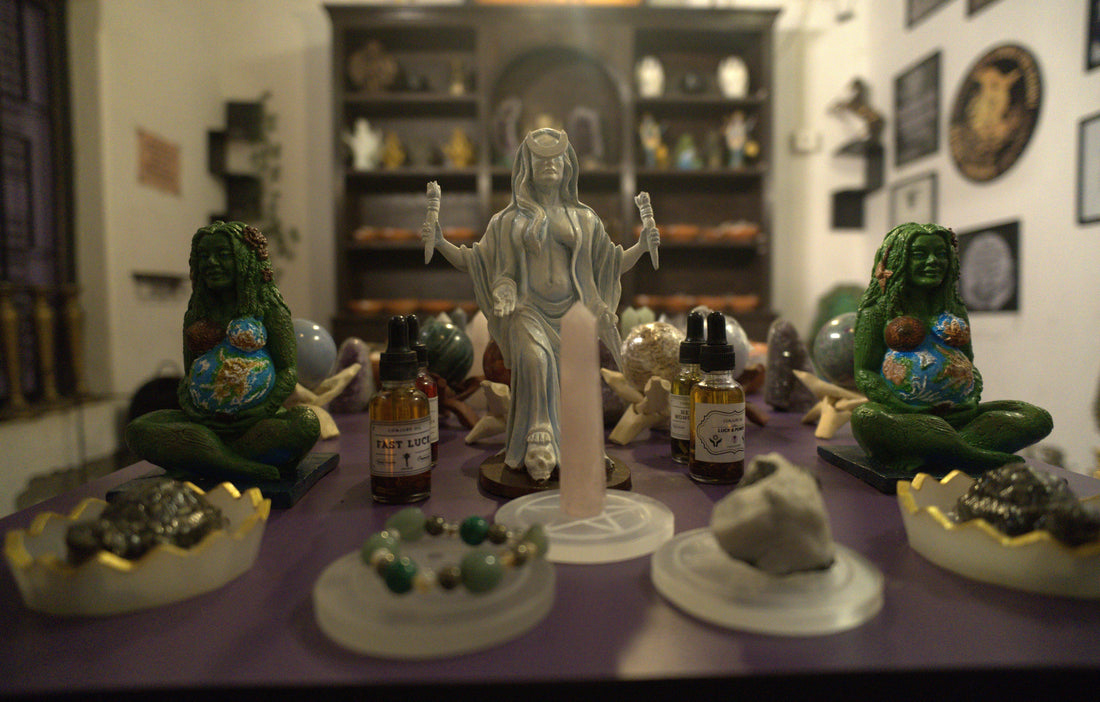 Altar tools in Kolkata