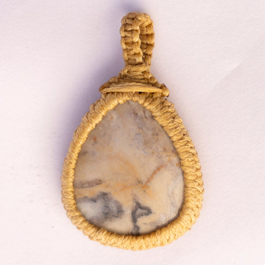 Indian Agate Crystal Crochet Pendant