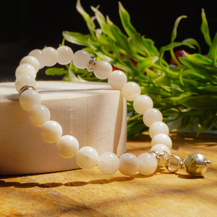 Real The Seer,The High Priestess And The Hierophant Intention Bracelet(Moonstone Crystal With Labradorite Charm)
