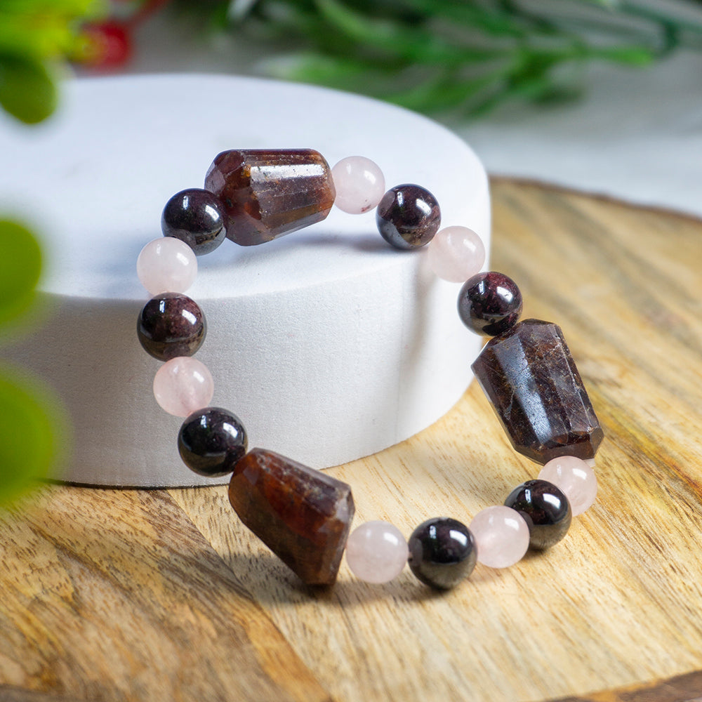 Era Of Divine Love , Power And Growth , Relationships And Harmony , Reconciliation And Joy Intention Bracelet (Garnet Crystal,Rose Quartz Crystal)