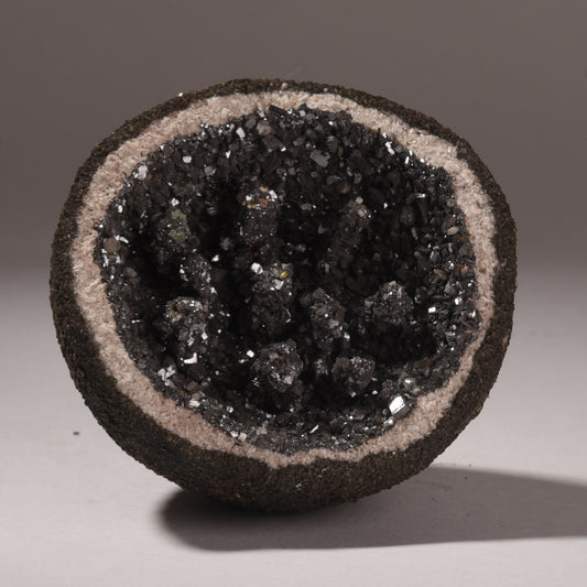 Real Life Geode Geode – Witch Way Out IN