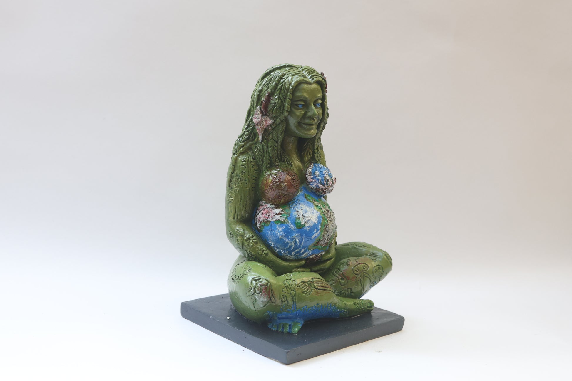 Goddess Gaia statues & sculptures deity
